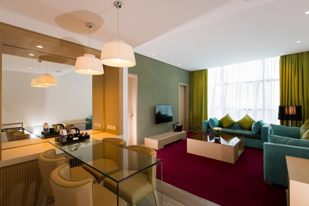 다운타운 로타나 호텔 마나마 외부 사진 Suite at the hotel